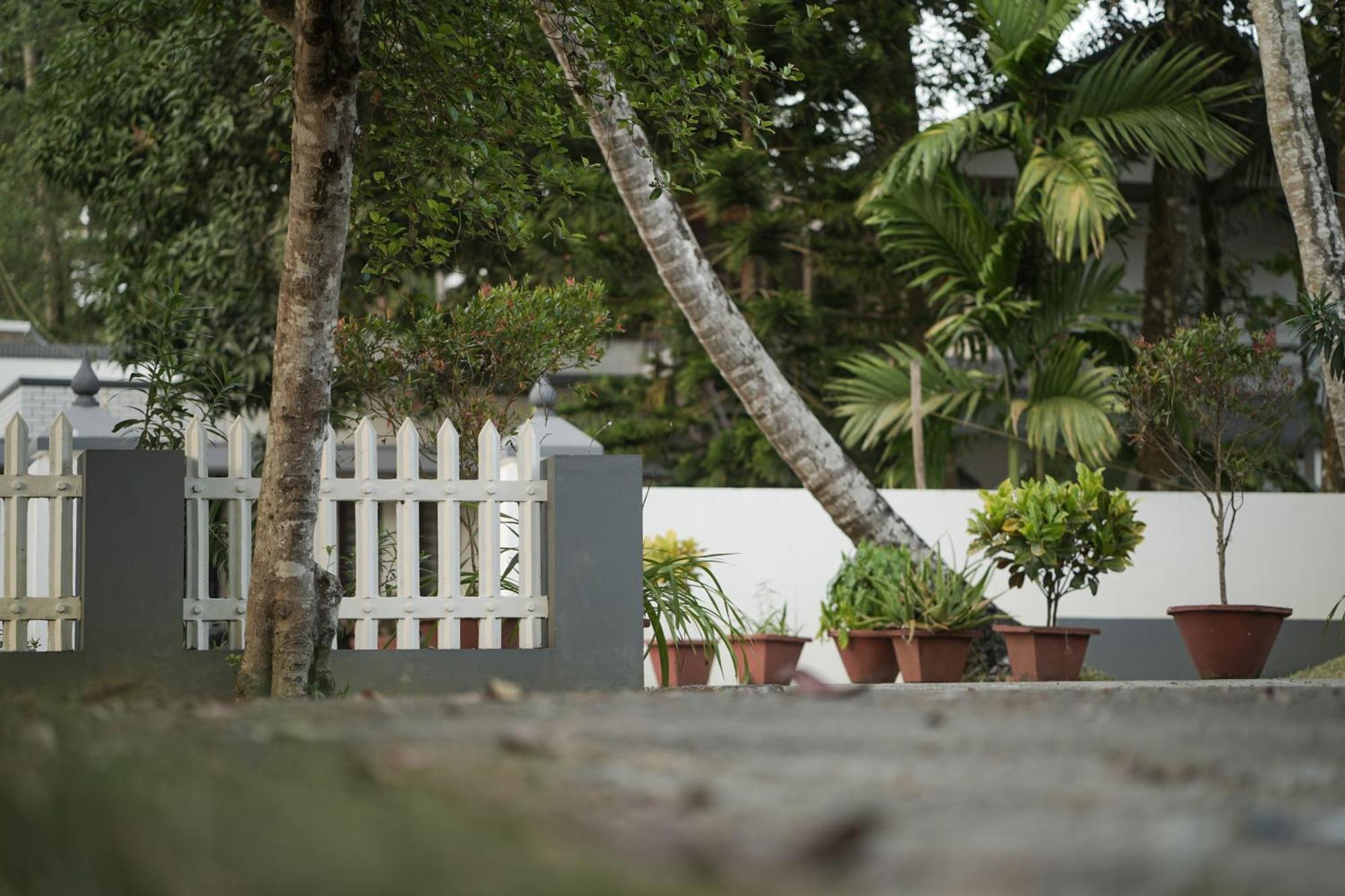 Marari Bobans Villa Mararikulam Luaran gambar